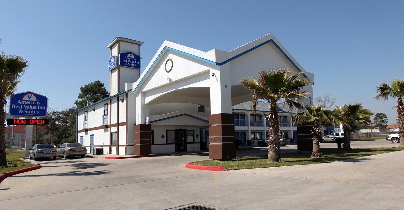 America'S Best Value Inn & Suites - Rosenberg/Houston Exterior photo
